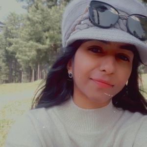 Meet your Posher, Akanksha